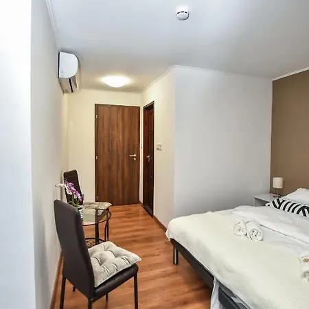 فندق مبيت وإفطار E-vasko Panzio Borpince 3*