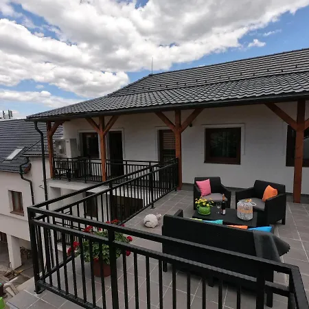 E-vasko Panzio Borpince Bed & Breakfast Tokaj