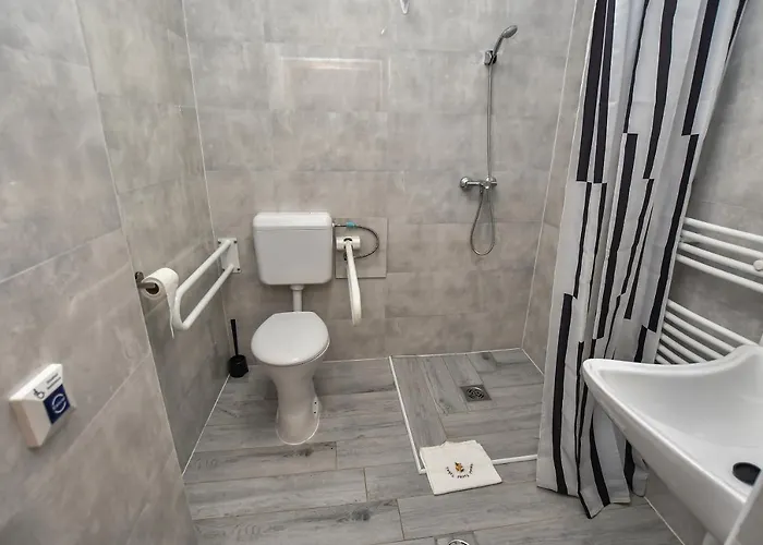 B&B E-vasko Panzio Borpince
